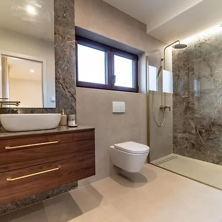 Lere By Istrialux Villa