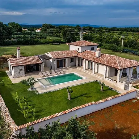 Lere By Istrialux Šišan